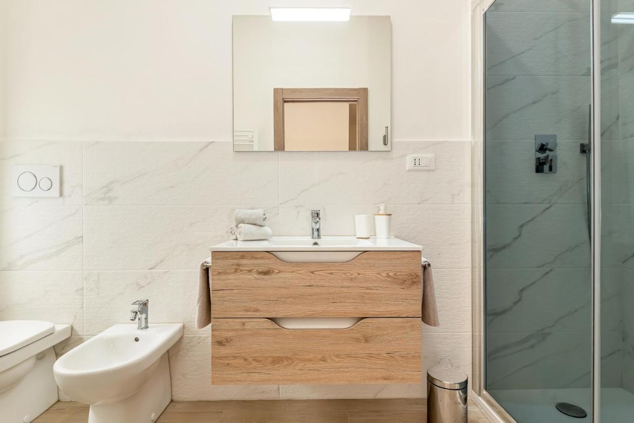 La Spezia - New Home With Netflix & Free Parking Exteriör bild